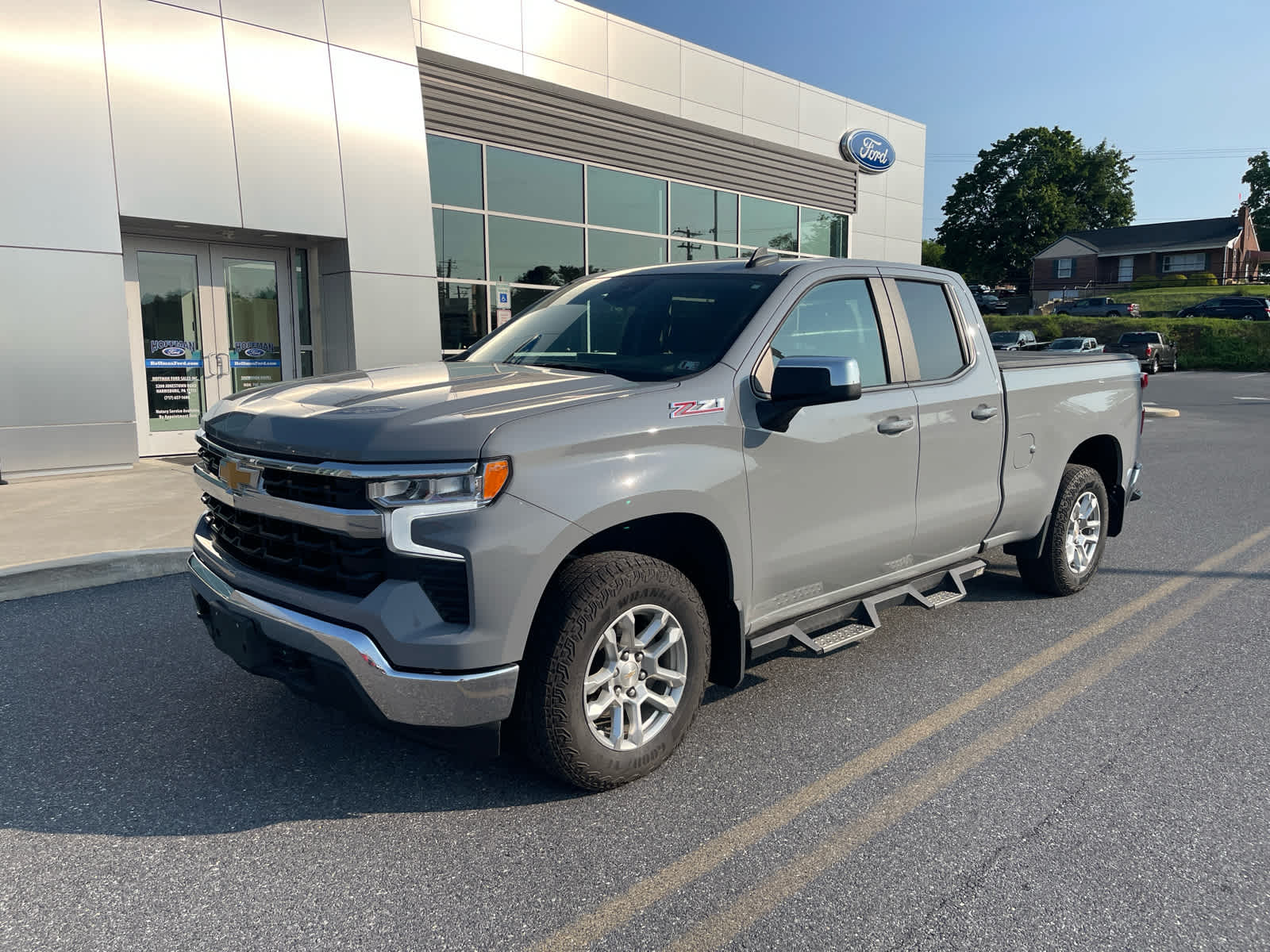 chevrolet silverado 1500 2024 1GCRDDED2RZ402996 image chevrolet silverado 1500 2024 1GCRDDED2RZ402996 image
